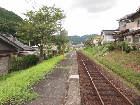 P8045927-480x360 芸備線　市岡