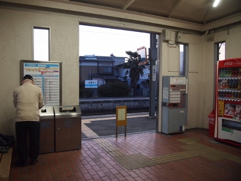 P2279606-480x360 土讃線　金蔵寺