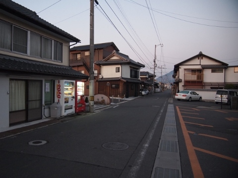 P2279614-480x360 土讃線　金蔵寺