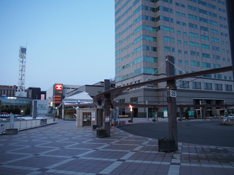 東北本線　盛岡駅