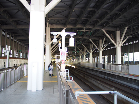 高山本線　富山駅