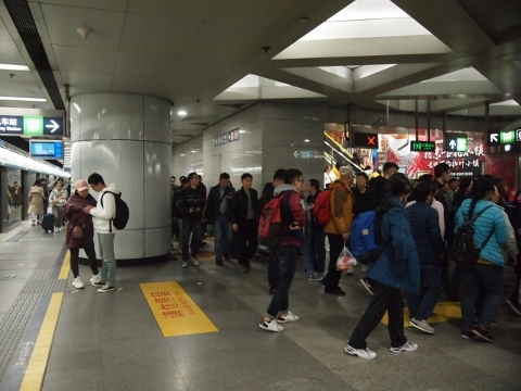 〔中国〕北京地下鉄４号線　北京南駅