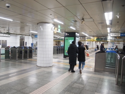 〔韓国〕ソウル地下鉄４号線　恵化駅