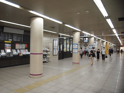 福岡市地下鉄空港線　藤崎駅