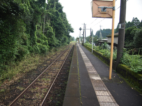吉都線　えびの上江駅