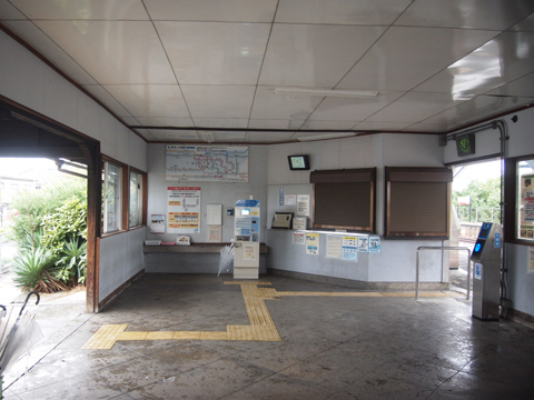 桜井線　櫟本駅