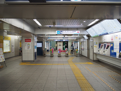 東京メトロ東西線　南行徳駅