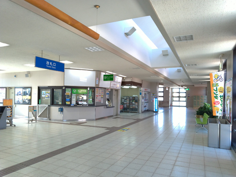 城端線　砺波駅
