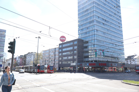 IMG_0876 〔ドイツ〕ケルン市電　バルバロッサ広場停留場