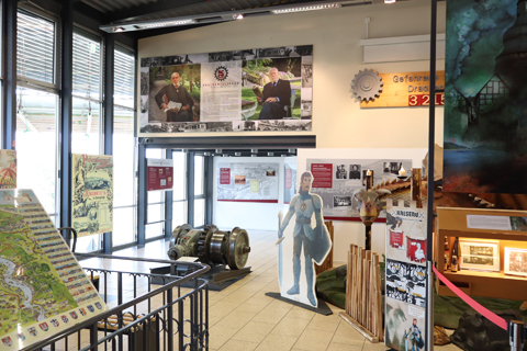 IMG_1090 〔ドイツ〕ドラッヘンフェルス鉄道　ドラッヘンフェルス鉄道ケーニヒスヴィンター駅