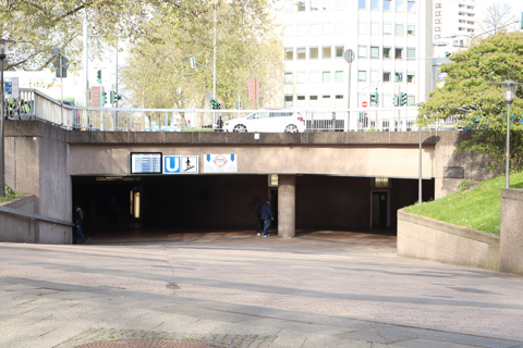 IMG_1504 〔ドイツ〕ケルン市電　エバート広場停留場