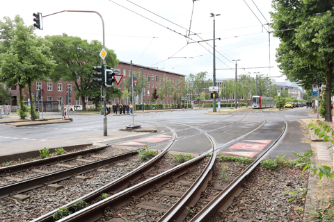 IMG_3176 〔ドイツ〕デュッセルドルフ市電　州議会・クニー橋停留場