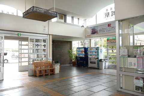 IMG_3445 上毛電鉄　赤城駅