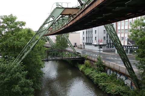 IMG_3501 〔ドイツ〕ヴッパータール空中鉄道　アルター・マルクト駅
