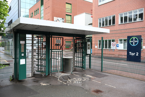 IMG_3701 〔ドイツ〕ヴッパータール空中鉄道　ファレスベック通り駅