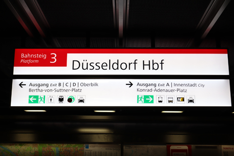 IMG_3853 〔ドイツ〕ケルン～デュイスブルク線　デュッセルドルフ中央駅