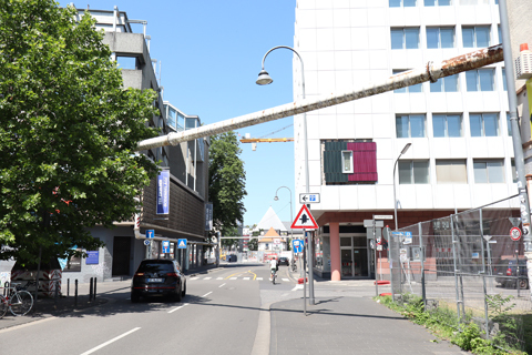 IMG_4110 〔ドイツ〕ケルン市電　ゼヴェリーン通り停留場