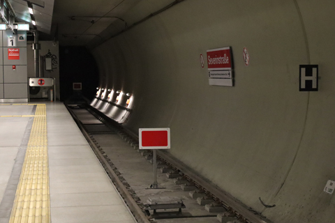 IMG_4139 〔ドイツ〕ケルン市電　ゼヴェリーン通り停留場