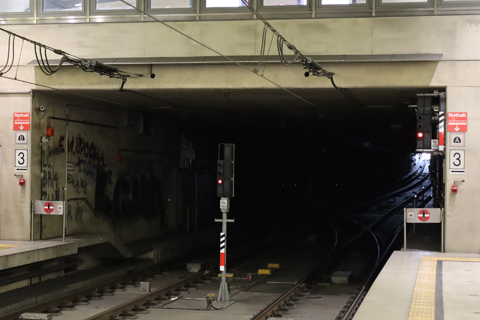 IMG_4153 〔ドイツ〕ケルン市電　ボン市壁停留場