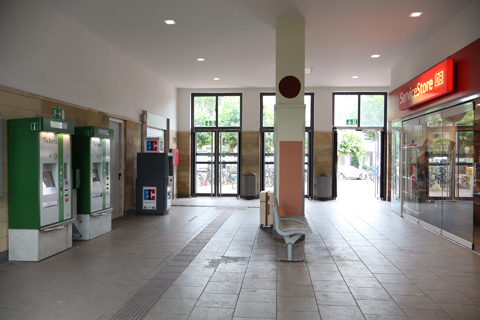 IMG_4319 〔ドイツ〕ケルン＝エーレンフェルト～ライト線　グレーヴェンブローホ駅