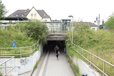 IMG_4331 〔ドイツ〕ケルン＝エーレンフェルト～ライト線　グレーヴェンブローホ駅