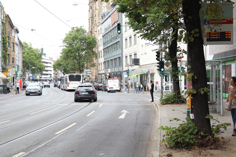 IMG_4343 〔ドイツ〕デュッセルドルフ市電　クロスター通り停留場