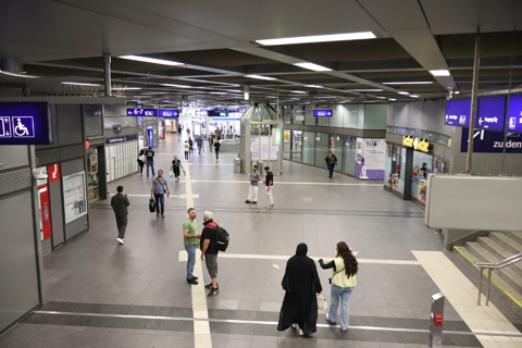 IMG_4524 〔ドイツ〕デュースブルク～ドルトムント線　ゲルゼンキルヒェン中央駅