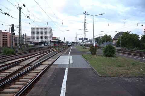 IMG_4540 〔ドイツ〕ケルン～デュースブルク線　ケルンメッセ・ドイツ駅