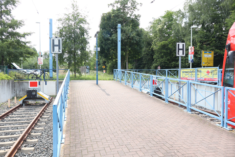 IMG_4706 〔ドイツ〕ケルン市電　フレッヒェン＝ベンツェルラート停留場