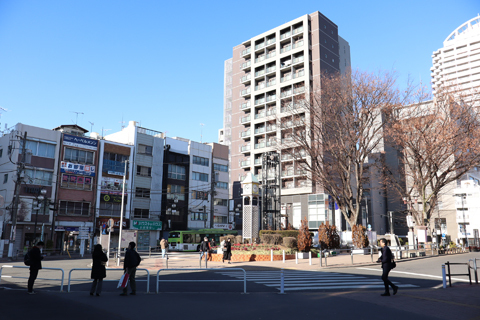 IMG_5982 埼京線　板橋駅