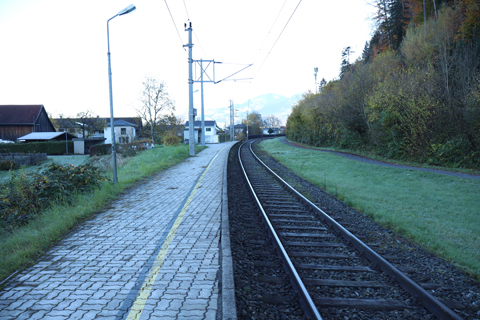 IMG_1204 〔オーストリア〕フェルトキルヒ～ブクス線　ギージンゲン駅