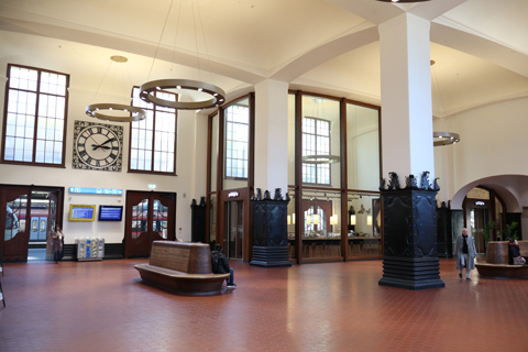 IMG_1499_1 〔スイス〕ローアシャハ～ザンクト・ガレン線　ザンクト・ガレン駅