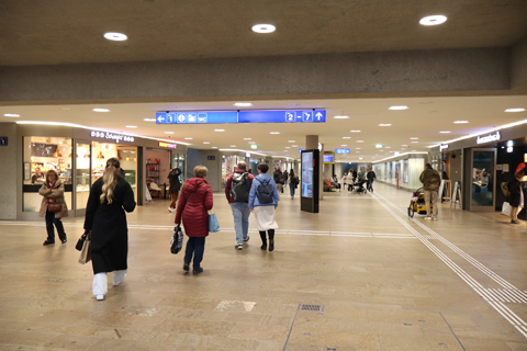 IMG_1539_1 〔スイス〕ローアシャハ～ザンクト・ガレン線　ザンクト・ガレン駅