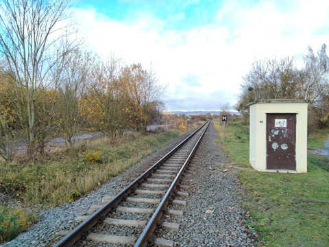 IMG20251117120509 〔ドイツ〕ハルツ狭軌鉄道ハルツ横断線 ノルトハウゼン・ヘッセレーダー通り駅