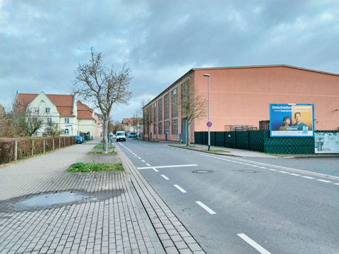 IMG20251117120924 〔ドイツ〕ハルツ狭軌鉄道ハルツ横断線 ノルトハウゼン・ヘッセレーダー通り駅