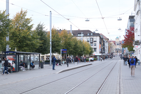 IMG_0102 〔ドイツ〕カッセル市電　フリードリヒ広場停留場