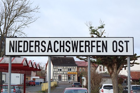 IMG_1596 〔ドイツ〕ハルツ狭軌鉄道ハルツ横断線　ニーダーザクスヴェルフェン東駅