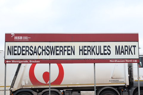 IMG_1642 〔ドイツ〕ハルツ狭軌鉄道ハルツ横断線　ニーダーザクスヴェルフェン・ヘルクレス・マルクト駅