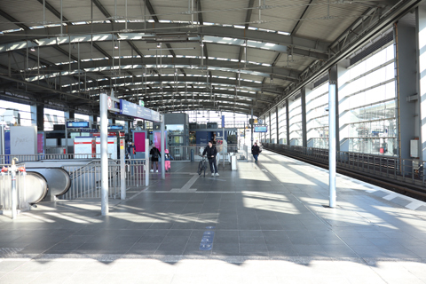 IMG_9697 〔ドイツ〕ベルリン環状線　ベルリン東十字駅