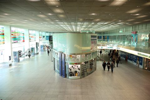 IMG_9756 〔ドイツ〕ベルリン市街線　ベルリン東駅