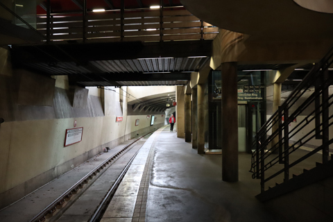 IMG_9883 〔ドイツ〕ケルン市電　ミュールハイム・ウィーン広場停留場