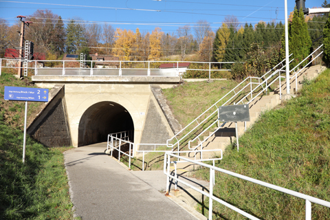 IMG_0508 〔オーストリア〕ウィーン～シュピールフェルト～シュトラース線　ブライテンシュタイン駅