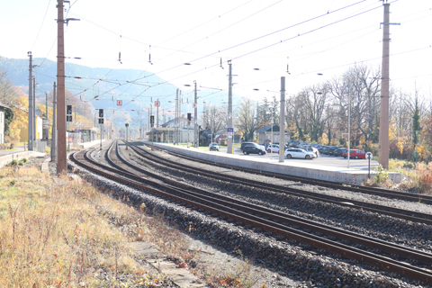 IMG_0560 〔オーストリア〕ウィーン~シュピールフェルト~シュトラース線 パイアーバハ=ライヒェナウ駅