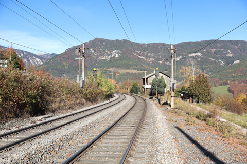 IMG_0649 〔オーストリア〕ウィーン～シュピールフェルト～シュトラース線　キュプ駅