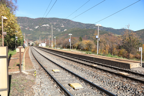 IMG_0661 〔オーストリア〕ウィーン～シュピールフェルト～シュトラース線　キュプ駅