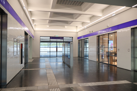 IMG_0796 〔オーストリア〕ウィーン~シュピールフェルト~シュトラース線 ミュルツツーシュラーク駅