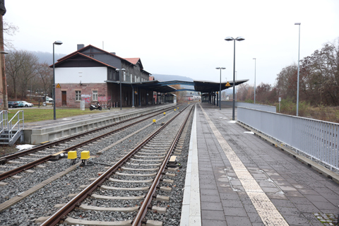 IMG_1795 〔ドイツ〕ヴォルクラムスハウゼン～エアフルト線　ゾンダースハウゼン駅