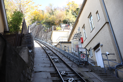 IMG_0883 〔オーストリア〕シュロスベルク鉄道　シュロスベルク鉄道駅