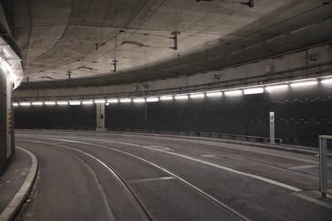 IMG_0940 〔オーストリア〕グラーツ市電　中央駅停留場