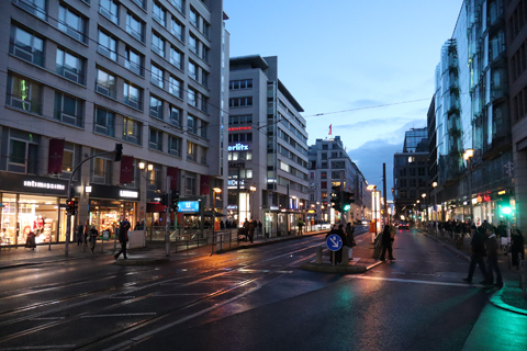 IMG_2609 〔ドイツ〕ベルリン市街線　ベルリン・フリードリヒ通り駅